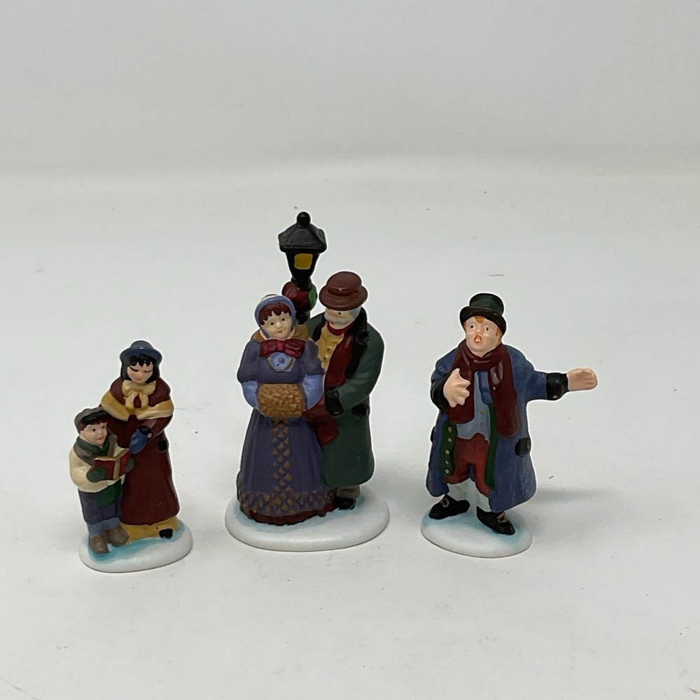 Dept 56 Town Square‎ Carolers Heritage Village Collection Set Of 3 58327